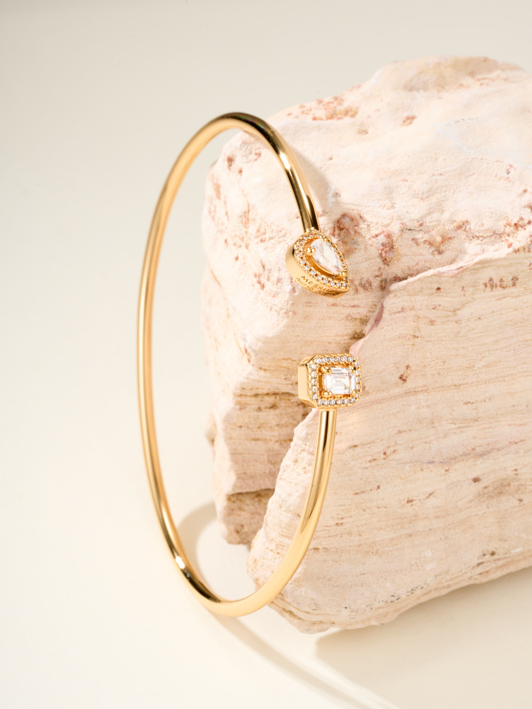 Messika My Twin Bracelet en Or Jaune 18 Carats et Diamants, Taille 17
