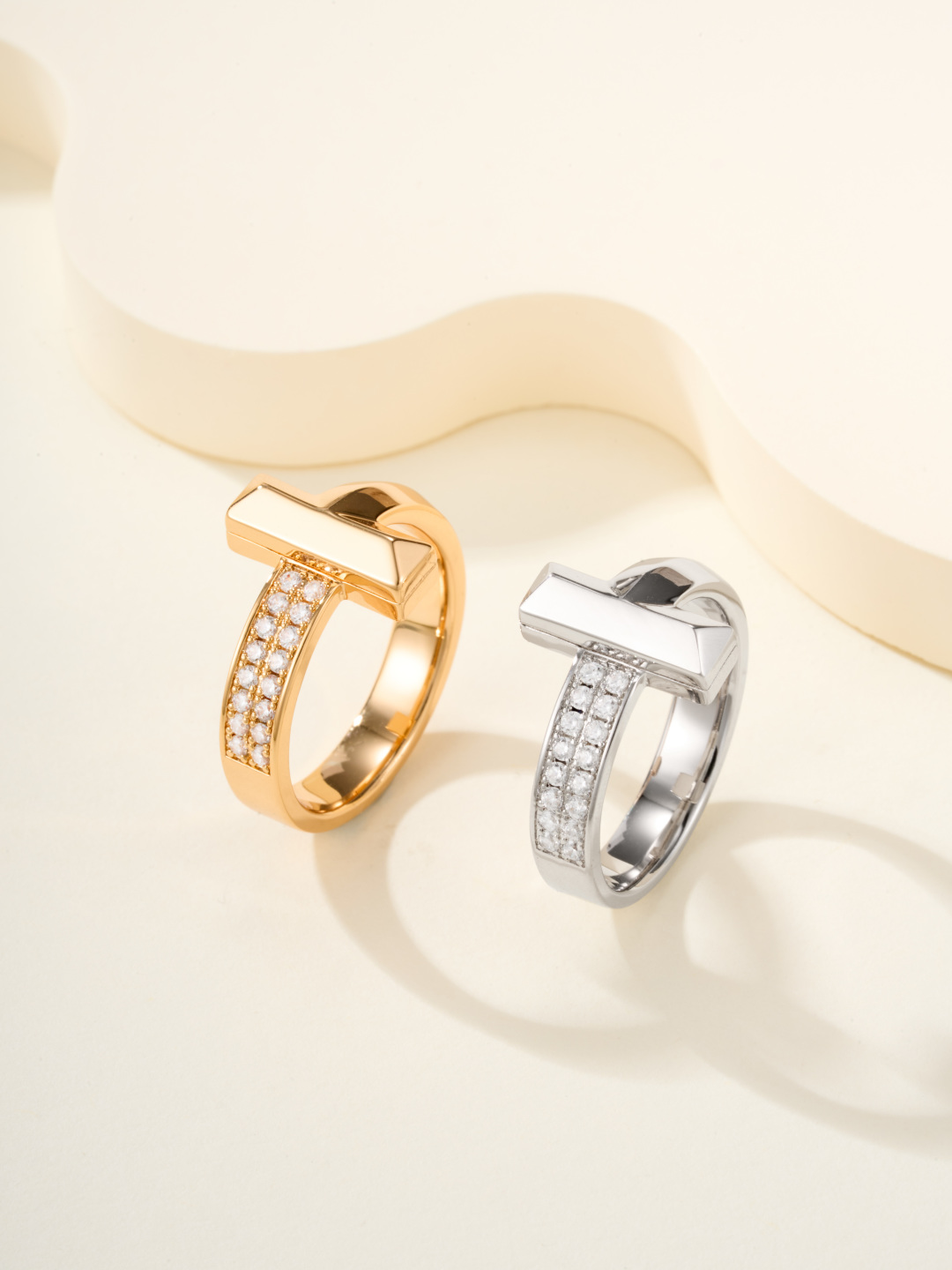 Tiffany & Co. T1 Wide Half Diamond Ring - Express Your Unique Love 2 cmp i1755875009398 5115 0 5