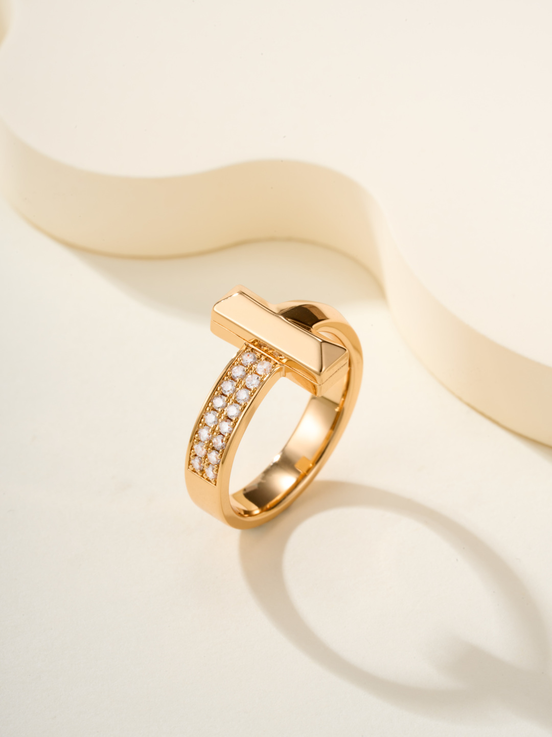 Tiffany & Co. T1 Wide Half Diamond Ring - Express Your Unique Love 3 cmp i1755875009424 6557 0 4