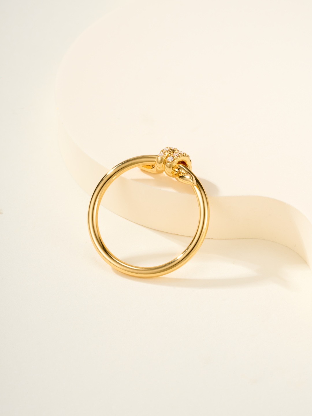 Tiffany & Co. T Knot Ring, Available in Sizes 5, 6, 7, and 8 - 2022 Collection 9 cmp i1755875585300 8550 0 3