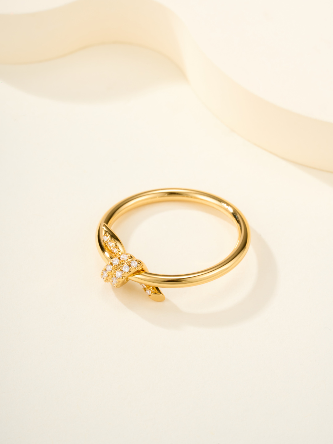 Tiffany & Co. T Knot Ring, Available in Sizes 5, 6, 7, and 8 - 2022 Collection 3 cmp i1755875589279 5260 0 4