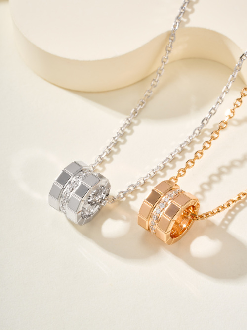 Chopard Ice Cube Diamond Pendant Necklace, 18k Gold Fashion Jewelry 1 Chopard Ice Cube Diamond Pendant Necklace, 18k Gold Fashion Jewelry
