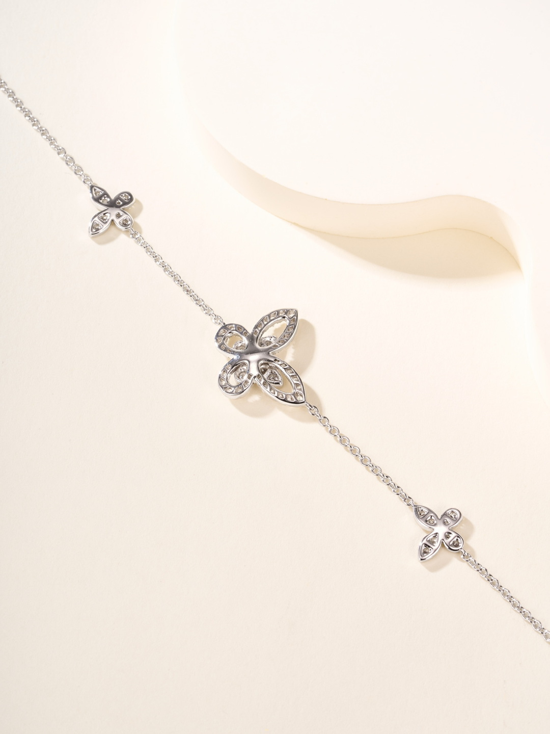 Chanel Haute Joaillerie Fine Jewelry Earrings Necklace Ring Ref.65527A19 4