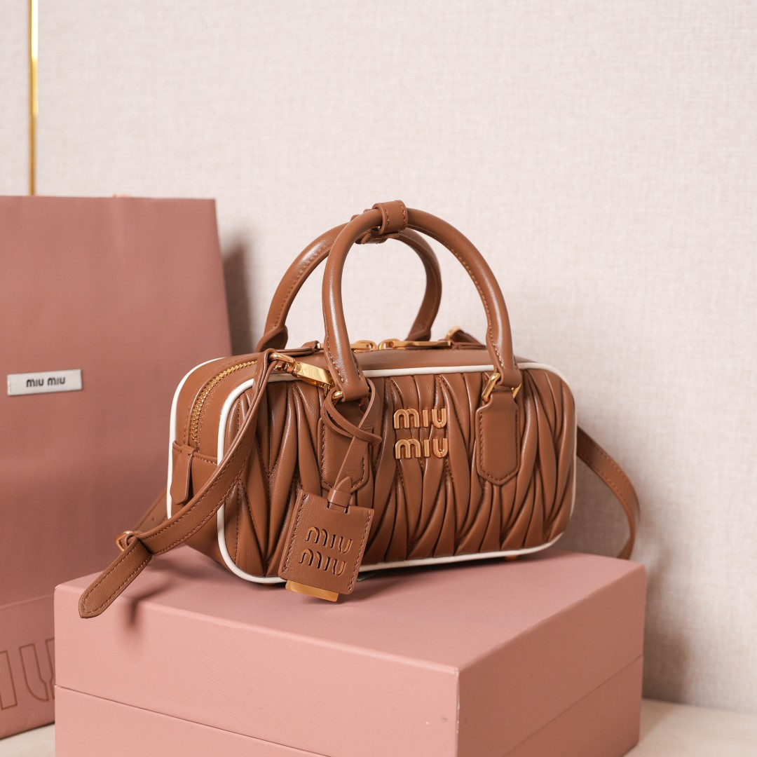 Miu Miu 5BG142 (brown/white)