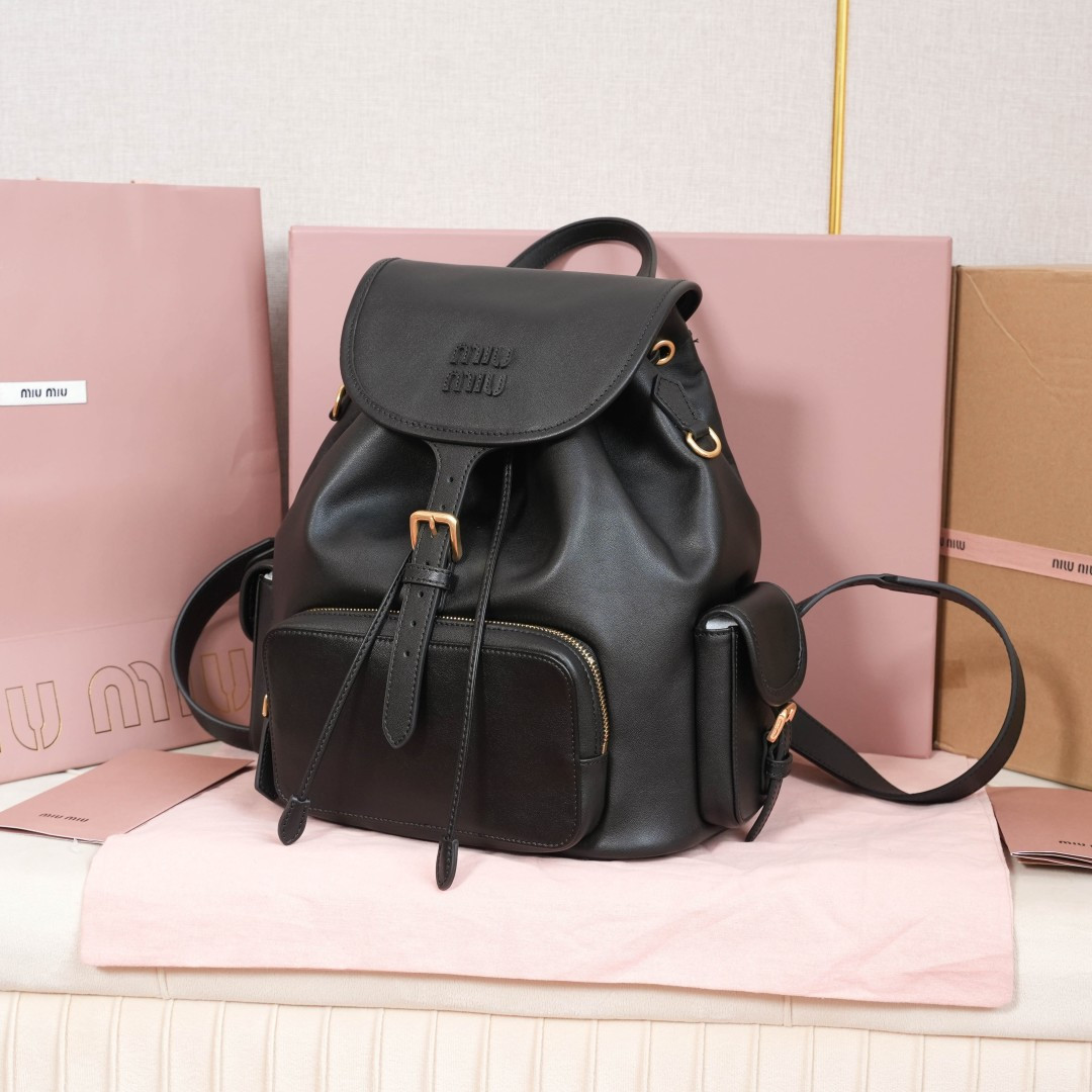 Miu Miu Style Black Leather Backpack Lookbook Reference image 2