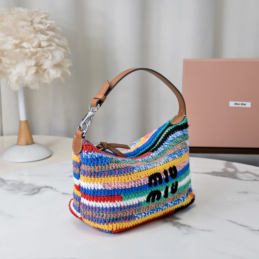 Miu Miu Style Bag Lookbook Reference image 2