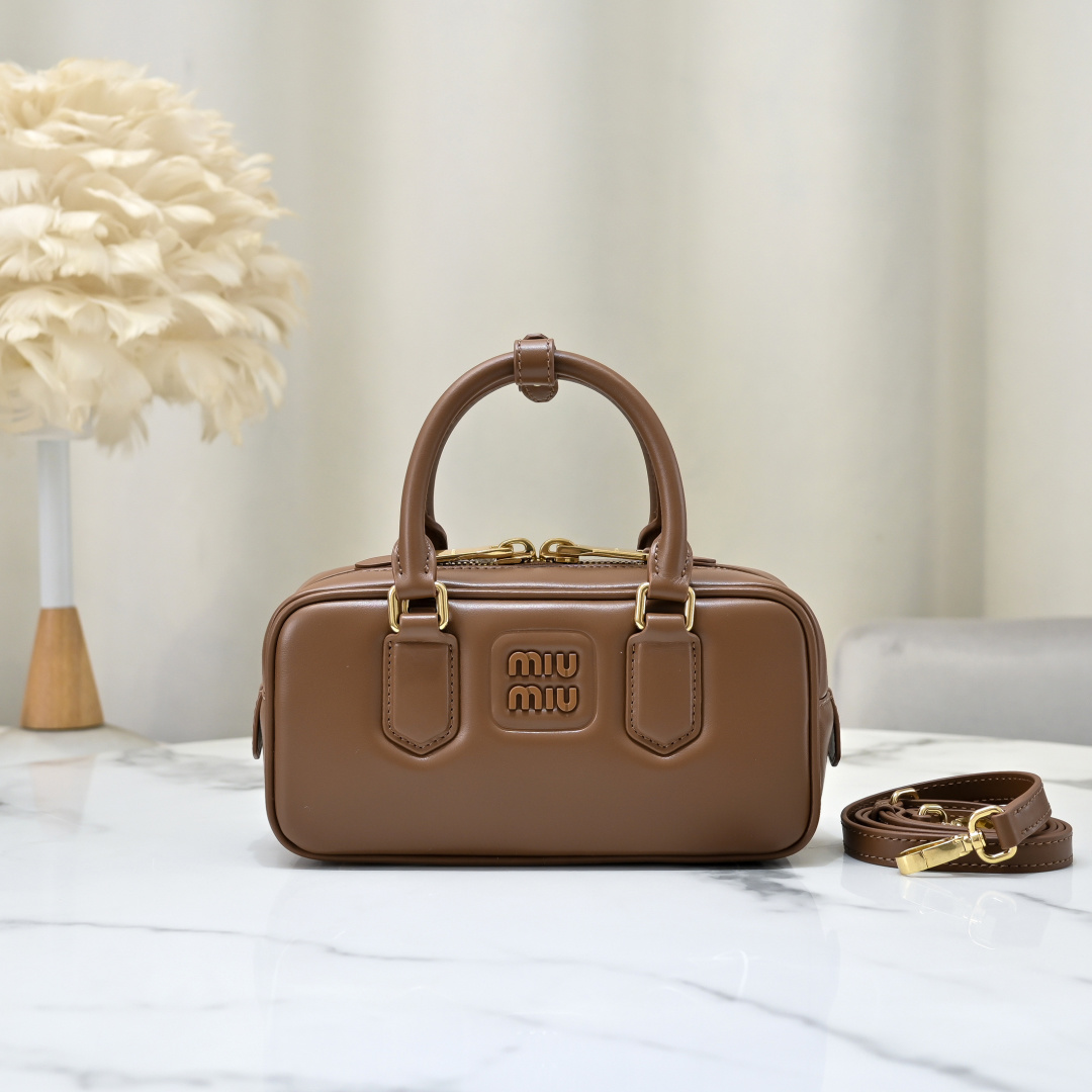 Miu Miu Style Brown Leather Bag Lookbook Reference image 1