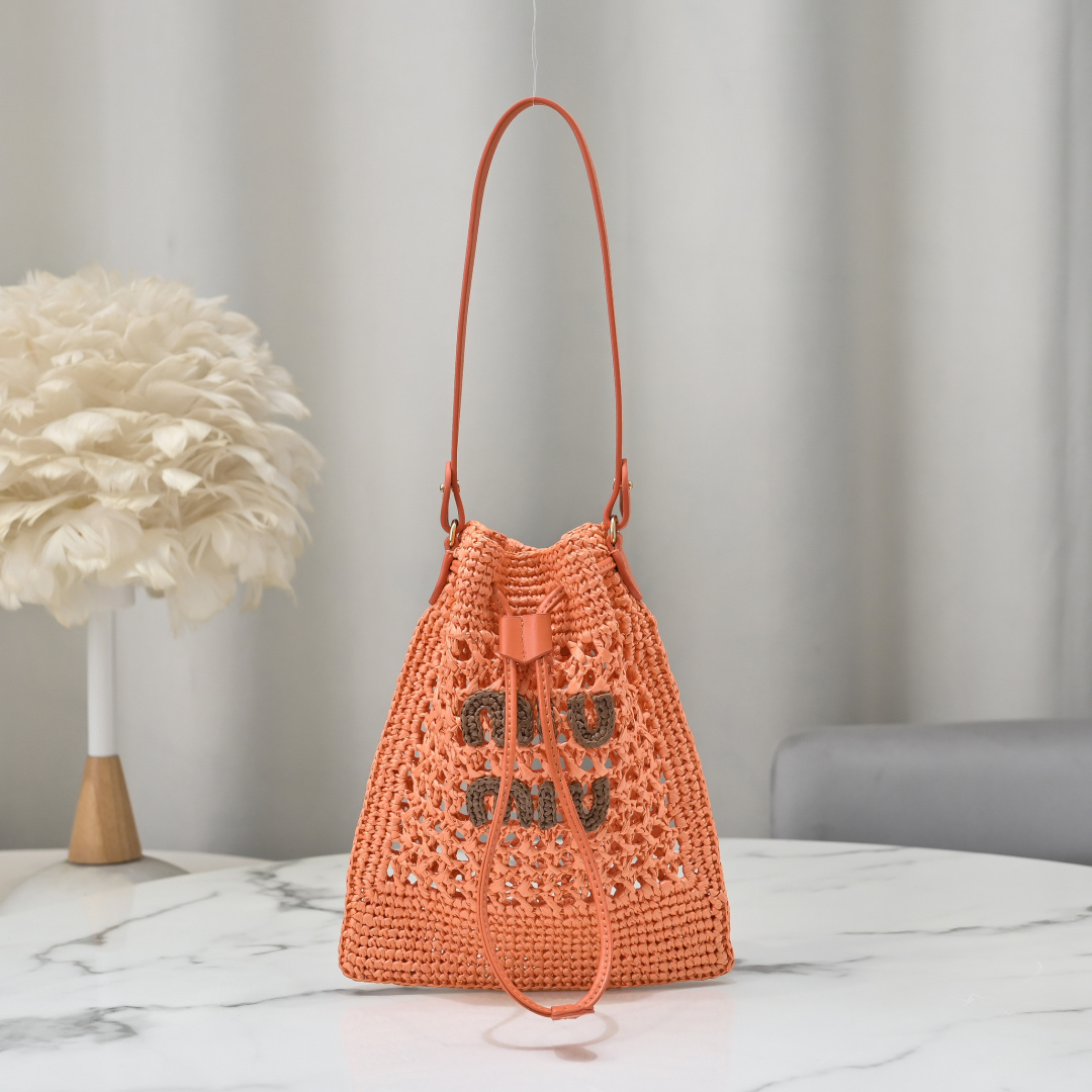 Miu Miu Style Leather Shoulder Bag Lookbook Reference image 1