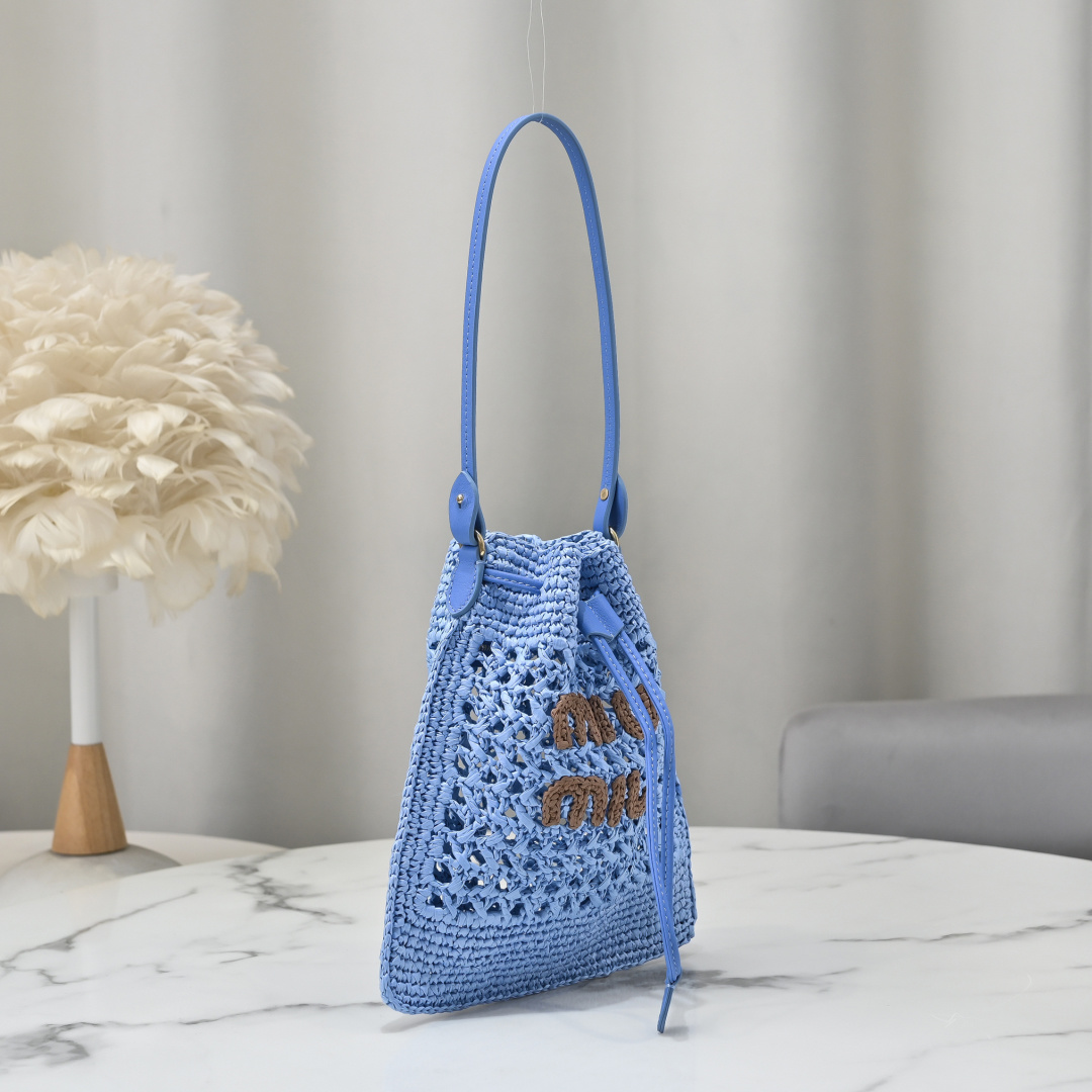 Miu Miu Style Blue Leather Shoulder Bag Lookbook Reference image 2