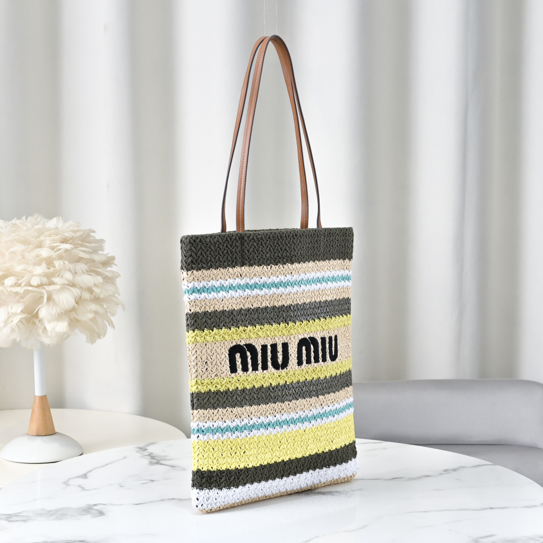 Miu Miu Style Bag Lookbook Reference image 2