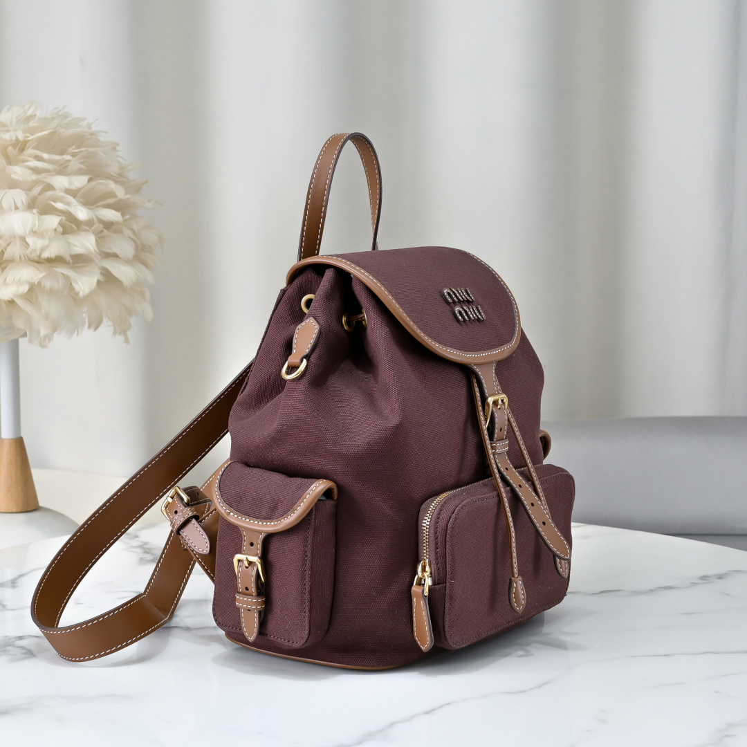 Miu Miu Style White Leather Backpack Lookbook Reference image 2