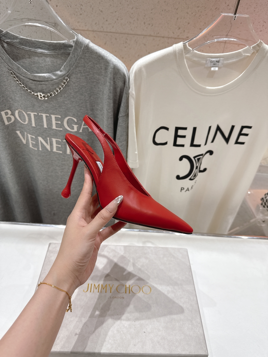 高版本出厂
  JIMMY CHOO*｜JC/吉米周2025ss夏季新款高跟凉鞋

原版套楦，完美的线条