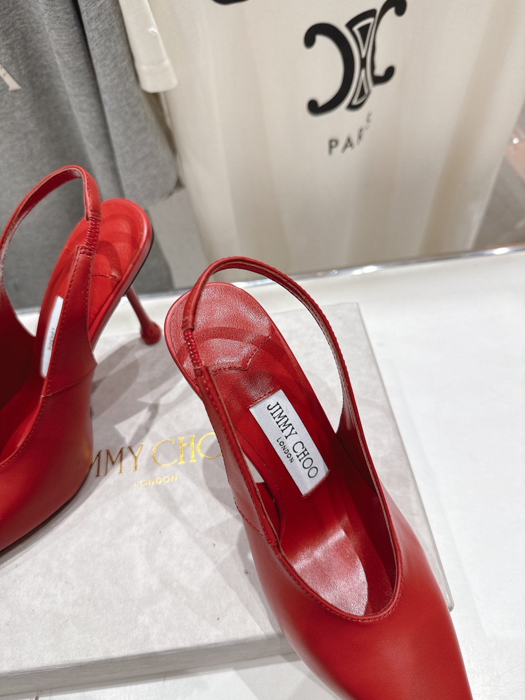 高版本出厂
  JIMMY CHOO*｜JC/吉米周2025ss夏季新款高跟凉鞋

原版套楦，完美的线条