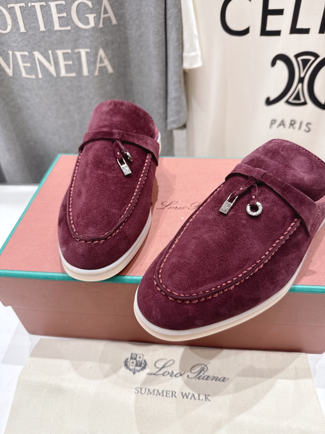 高版本出厂 半托
  Loro Piana* LP诺悠翩雅‖万年经典款半托乐福鞋 简约时尚 脚感超级舒适