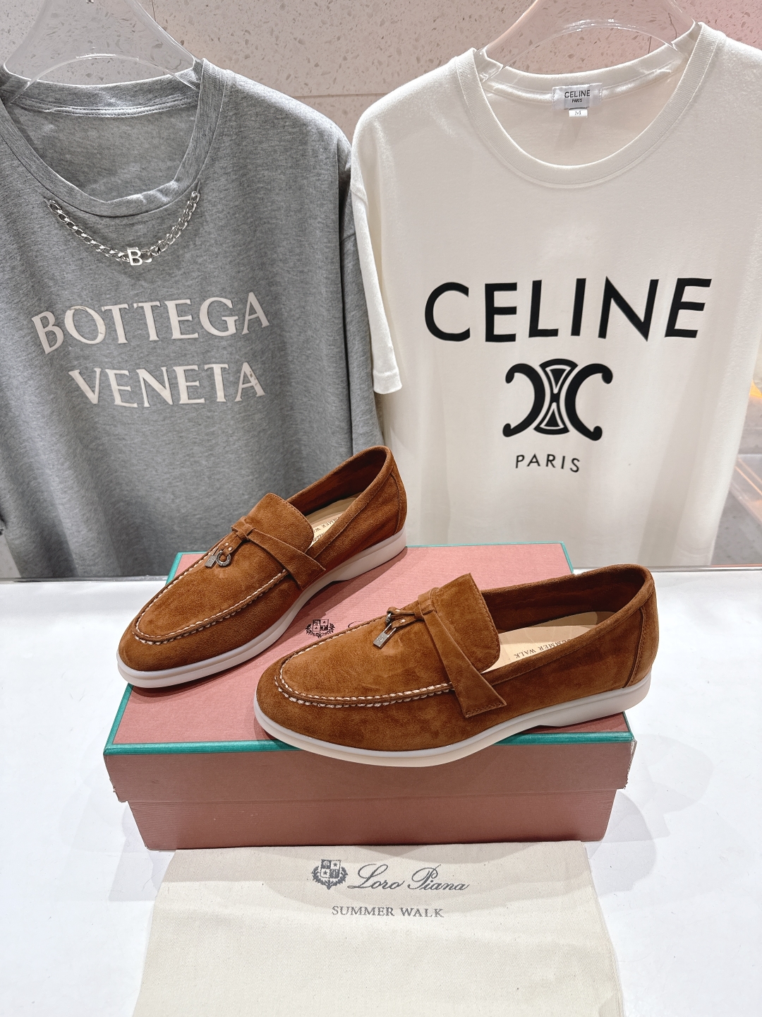高版本出厂 
  Loro Piana* LP诺悠翩雅‖万年经典款单鞋一脚蹬乐福鞋 简约时尚 脚感超级舒