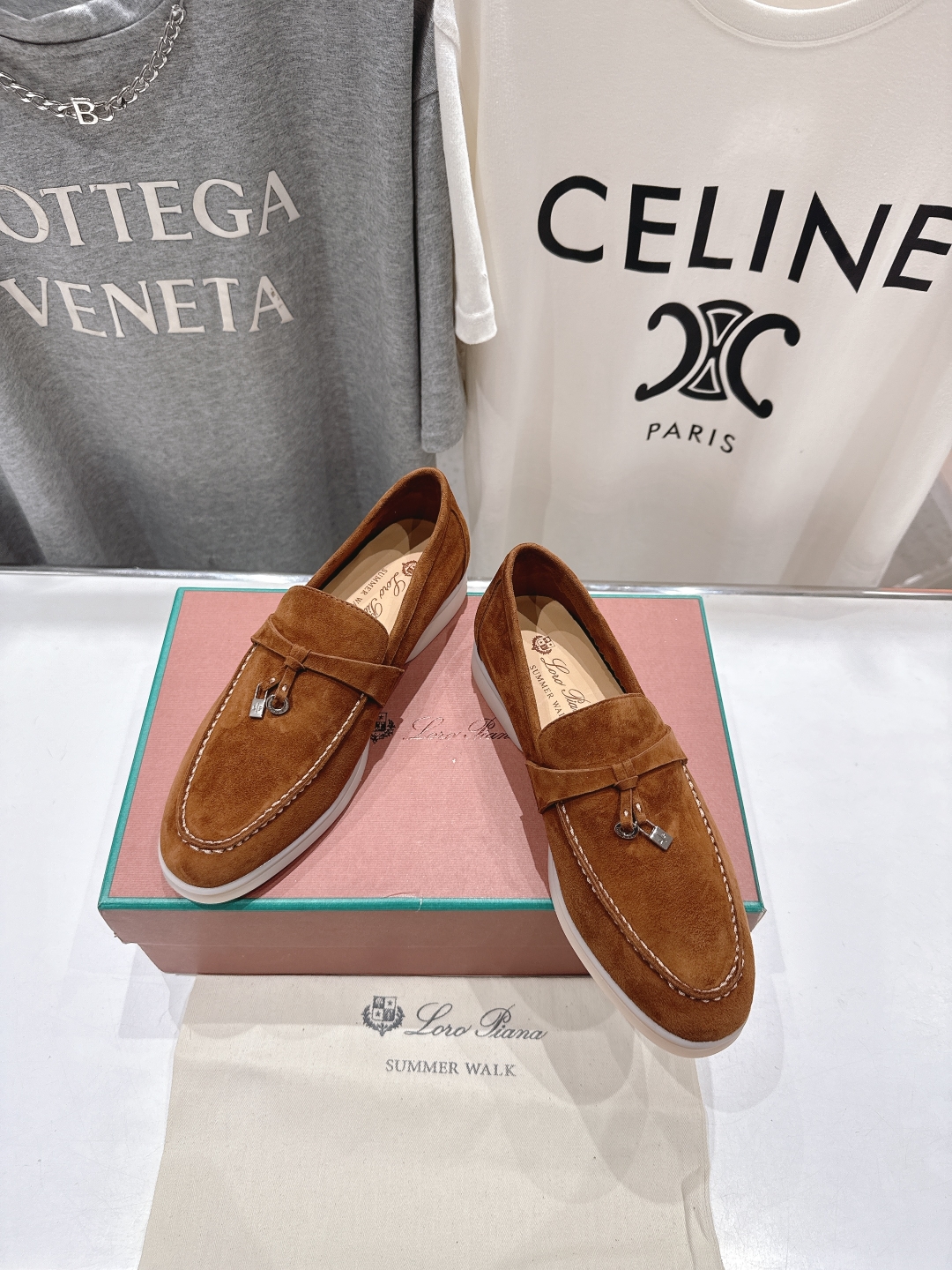 高版本出厂 
  Loro Piana* LP诺悠翩雅‖万年经典款单鞋一脚蹬乐福鞋 简约时尚 脚感超级舒
