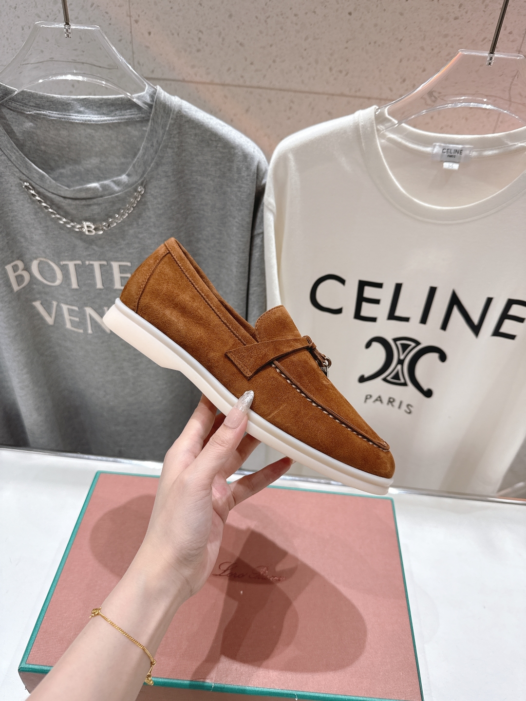 高版本出厂 
  Loro Piana* LP诺悠翩雅‖万年经典款单鞋一脚蹬乐福鞋 简约时尚 脚感超级舒