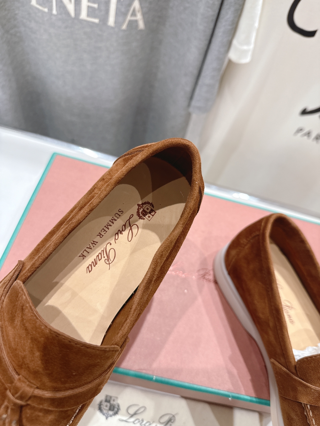 高版本出厂 
  Loro Piana* LP诺悠翩雅‖万年经典款单鞋一脚蹬乐福鞋 简约时尚 脚感超级舒