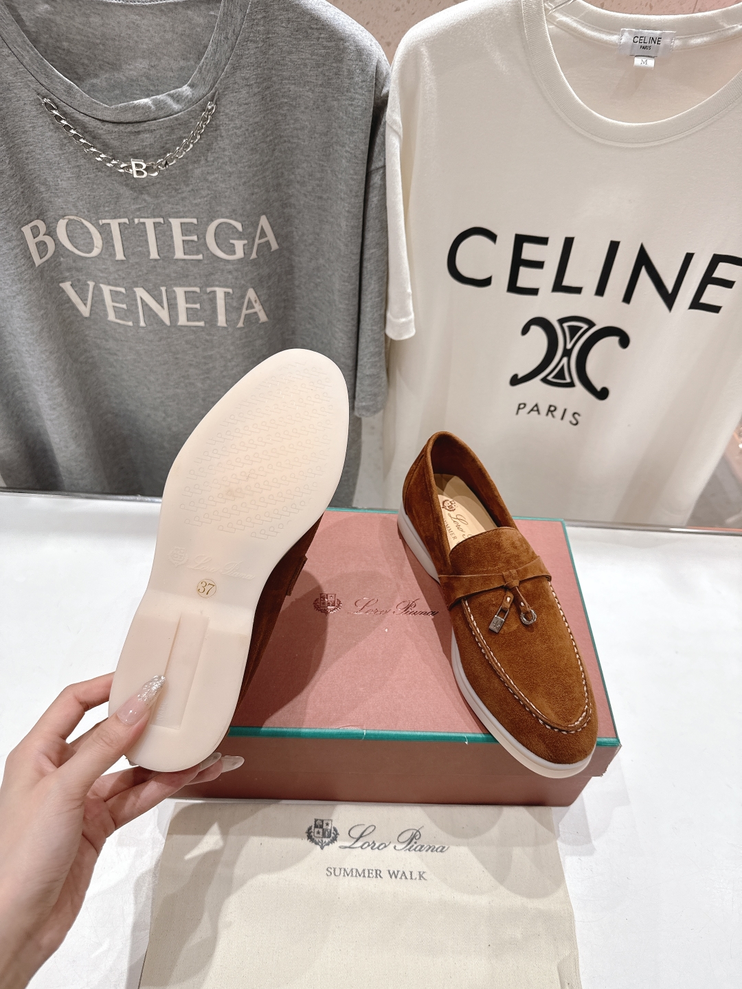 高版本出厂 
  Loro Piana* LP诺悠翩雅‖万年经典款单鞋一脚蹬乐福鞋 简约时尚 脚感超级舒