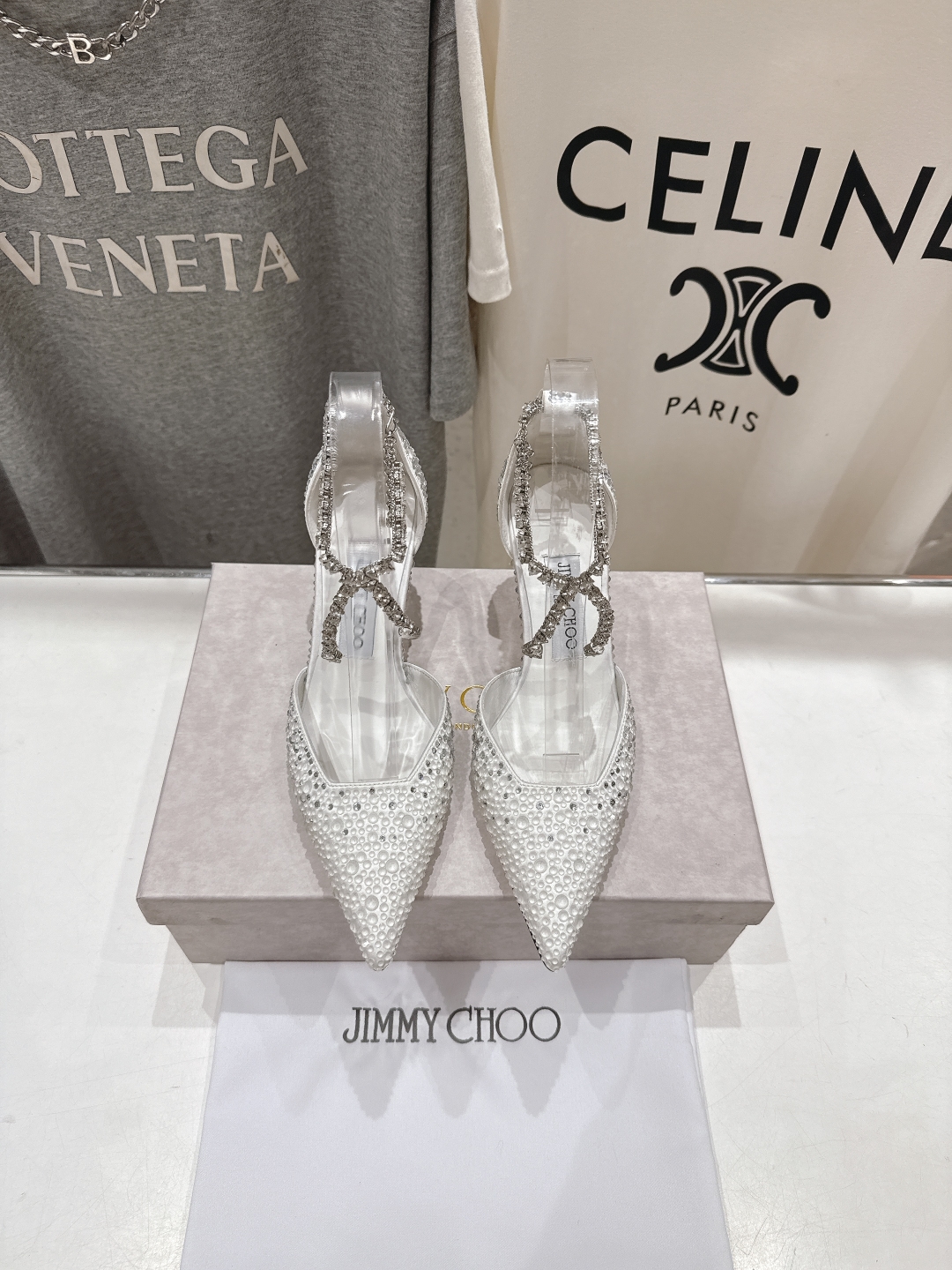 高版本出厂
  JIMMY CHOO*｜JC/吉米周2025ss春夏新款简约尖头链条烫钻高跟鞋单鞋

原