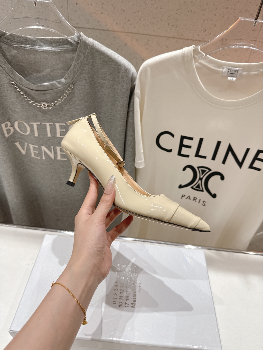 高版本出厂   
  MM6【Maison Martin Margiela】马吉拉2025ss新款仙女风
