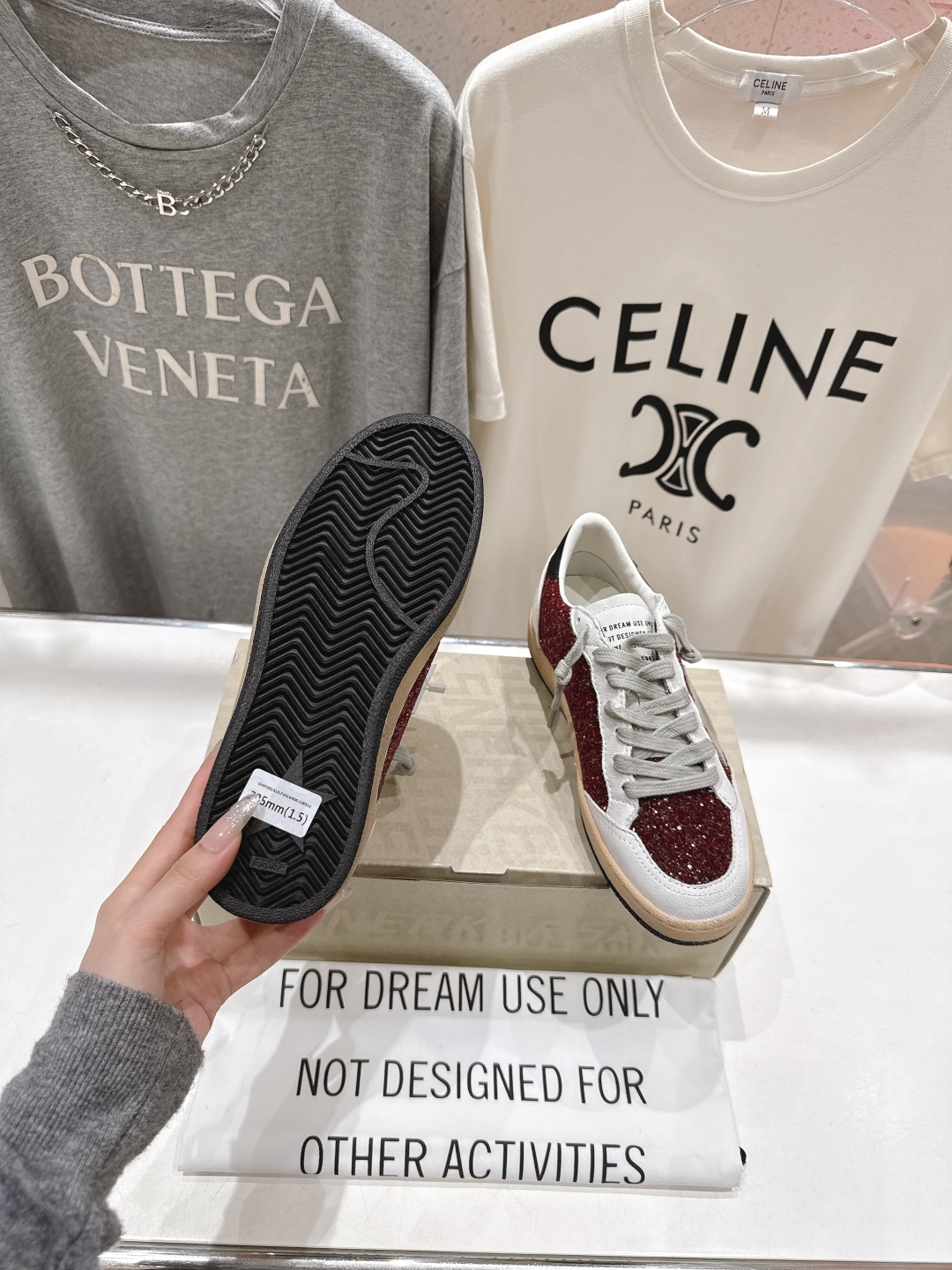 顶级版本 
 GGDB~~Golden Goose Deluxe Brand
# 全网最好版本不服来比 