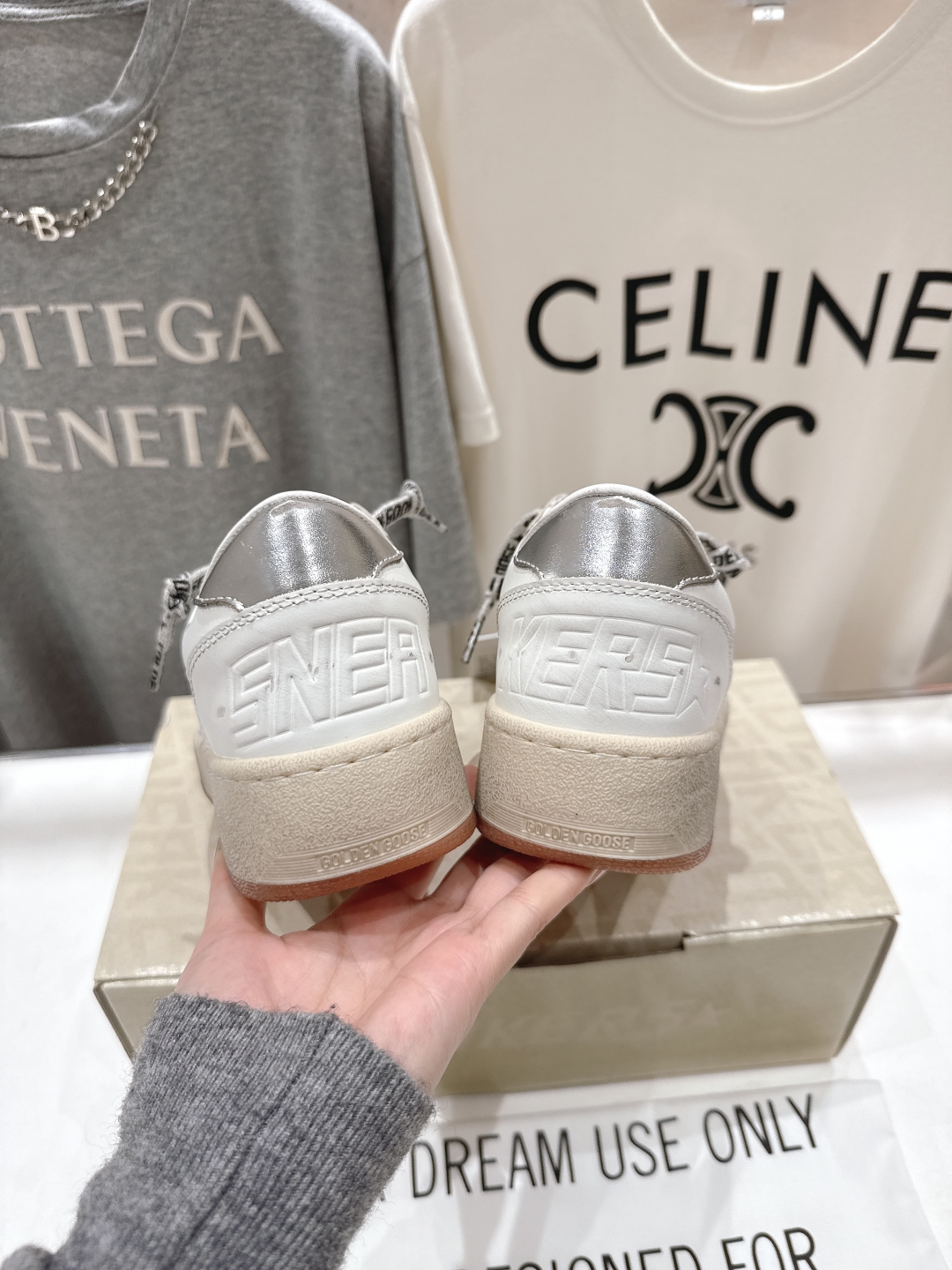 顶级版本 
 GGDB~~Golden Goose Deluxe Brand
# 全网最好版本不服来比 