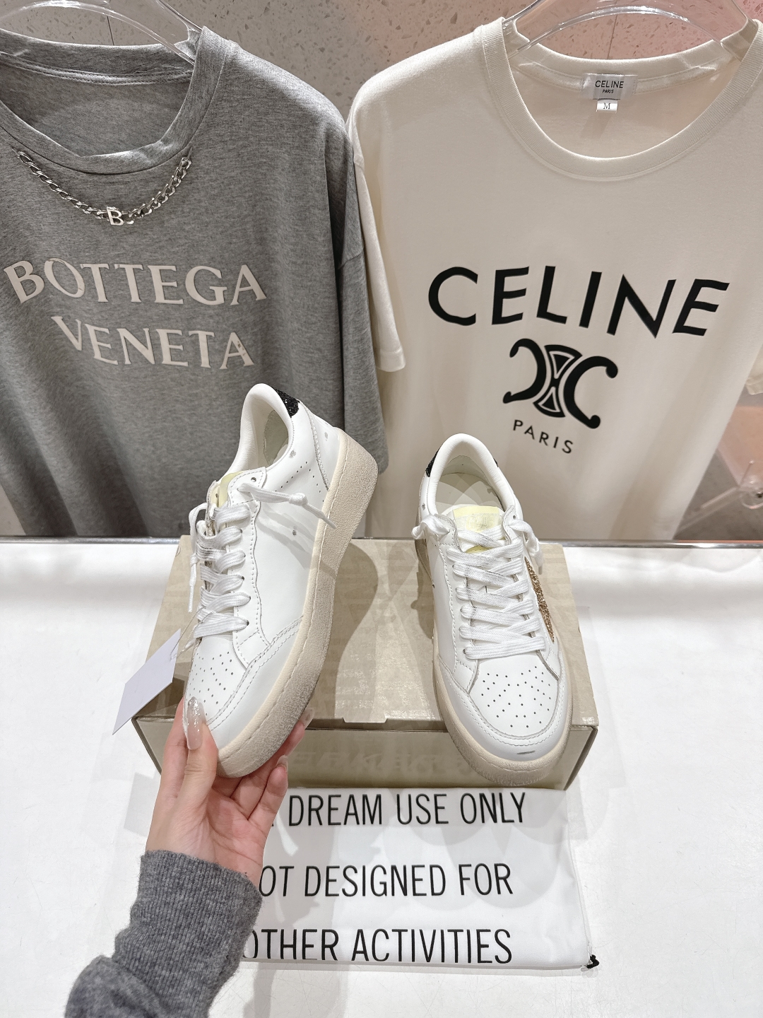 顶级版本 
 GGDB~~Golden Goose Deluxe Brand
# 全网最好版本不服来比 