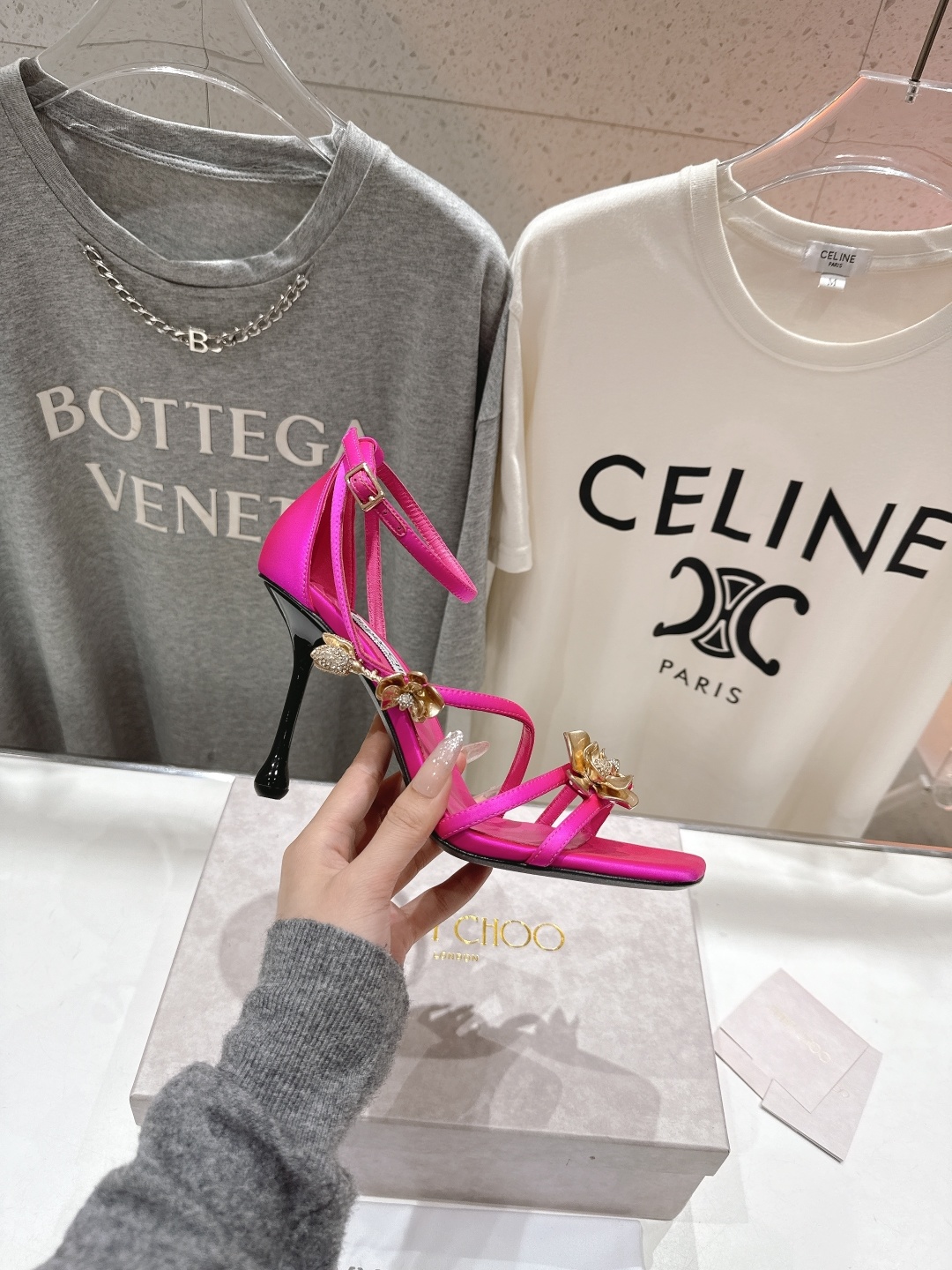 高版本出厂
JIMMY CHOO*|JC/吉米周2025春夏新款IXIA 95 系列高跟凉鞋
经典