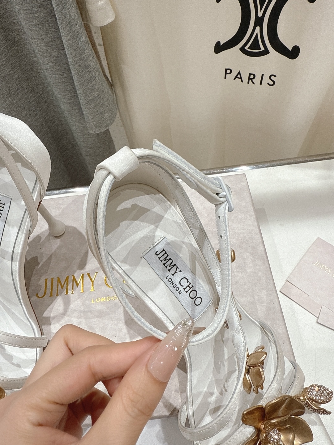 高版本出厂
JIMMY CHOO*|JC/吉米周2025春夏新款IXIA 95 系列高跟凉鞋
经典