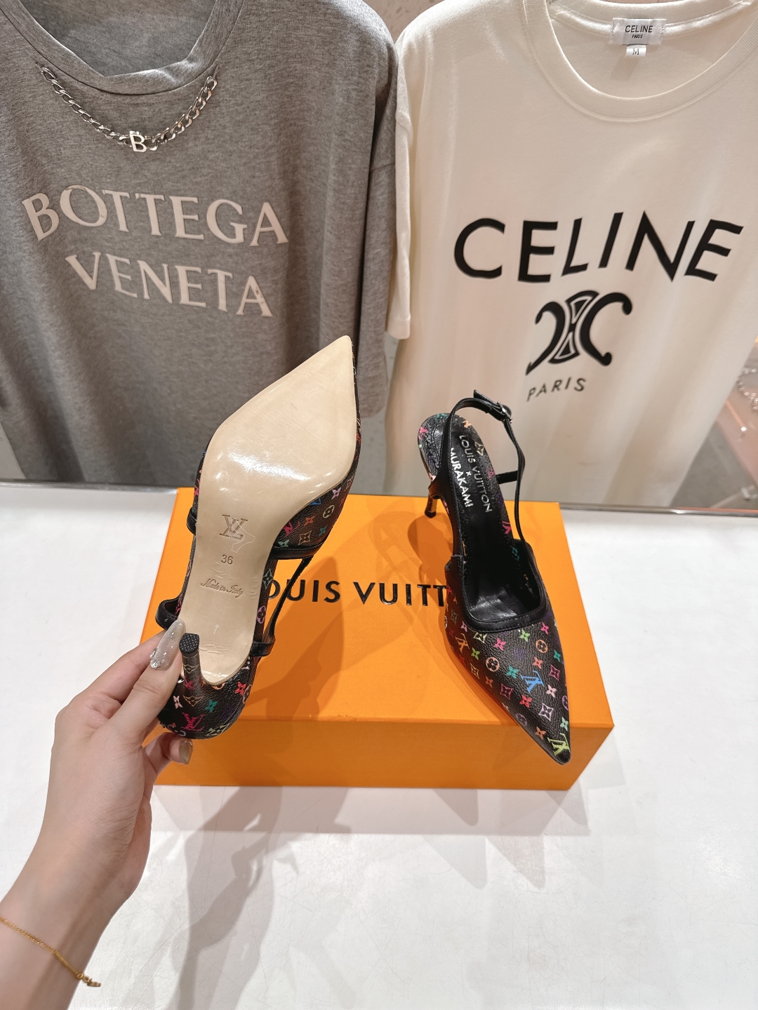 高版本出厂
  Louis Vuitton ss25 new arrival LV驴牌春夏系列新款高跟鞋