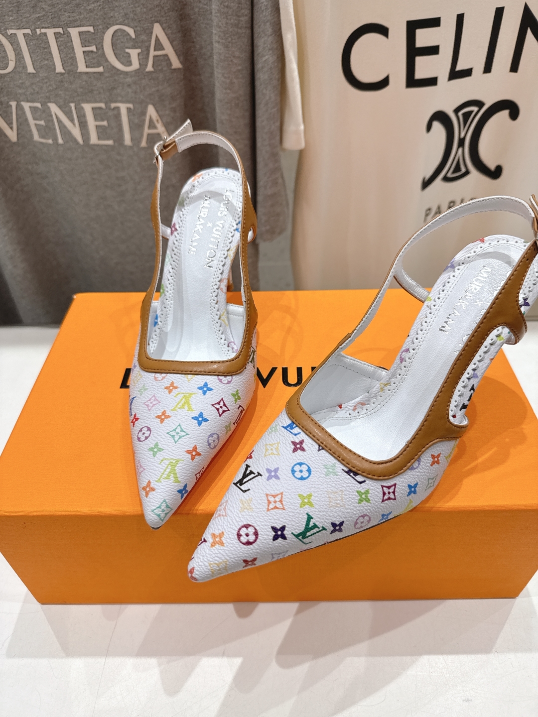 高版本出厂
  Louis Vuitton ss25 new arrival LV驴牌春夏系列新款高跟鞋