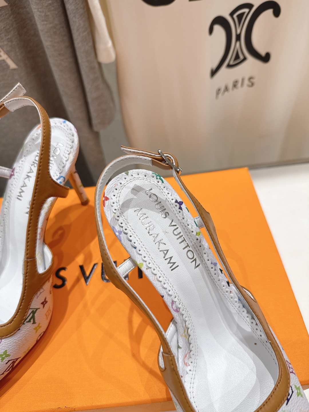 高版本出厂
  Louis Vuitton ss25 new arrival LV驴牌春夏系列新款高跟鞋
