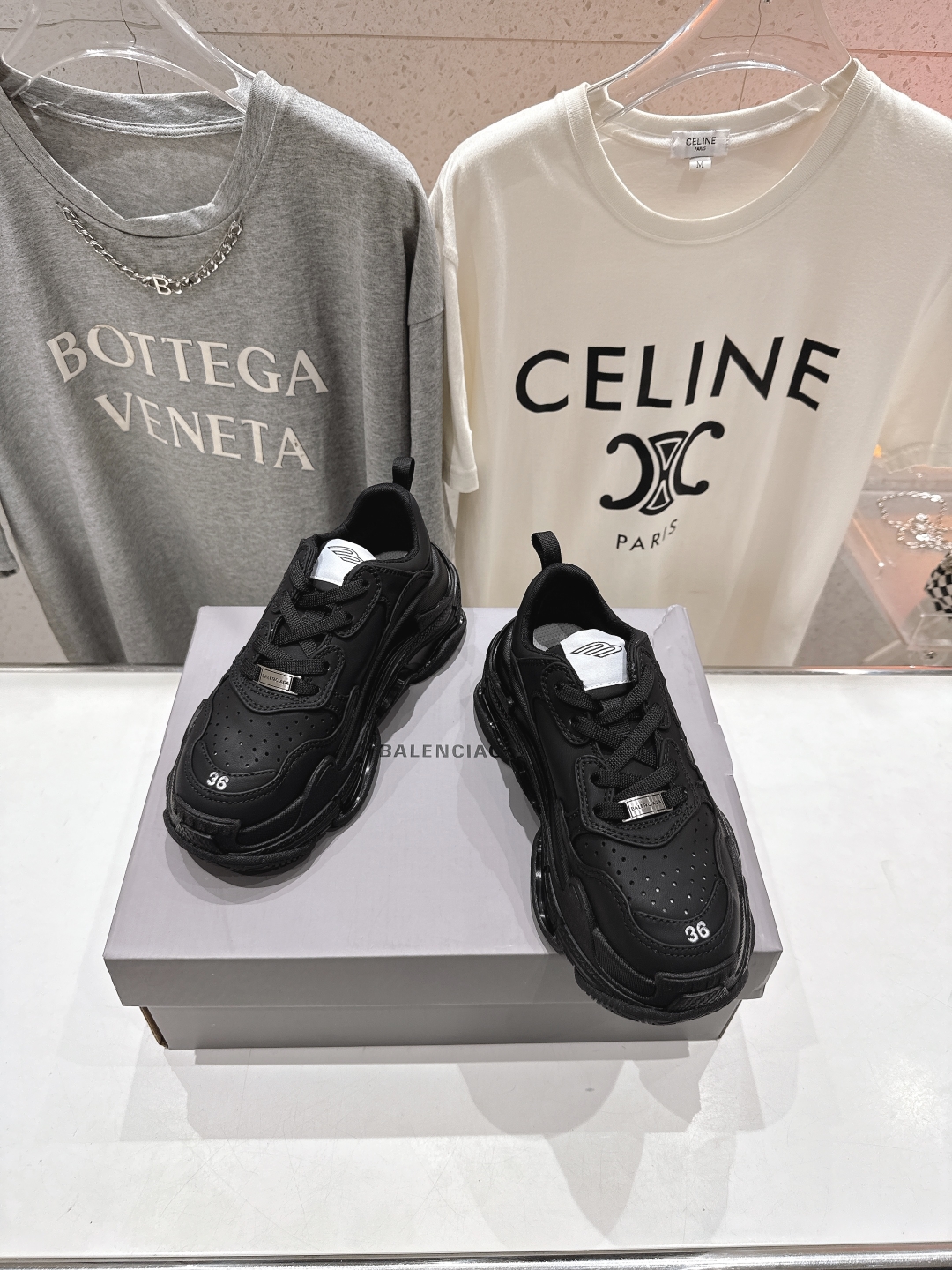高版本出厂 
  Balenciag*巴黎世家25ss早春最新爆款明星走秀同款，Sneaker运动老爹鞋