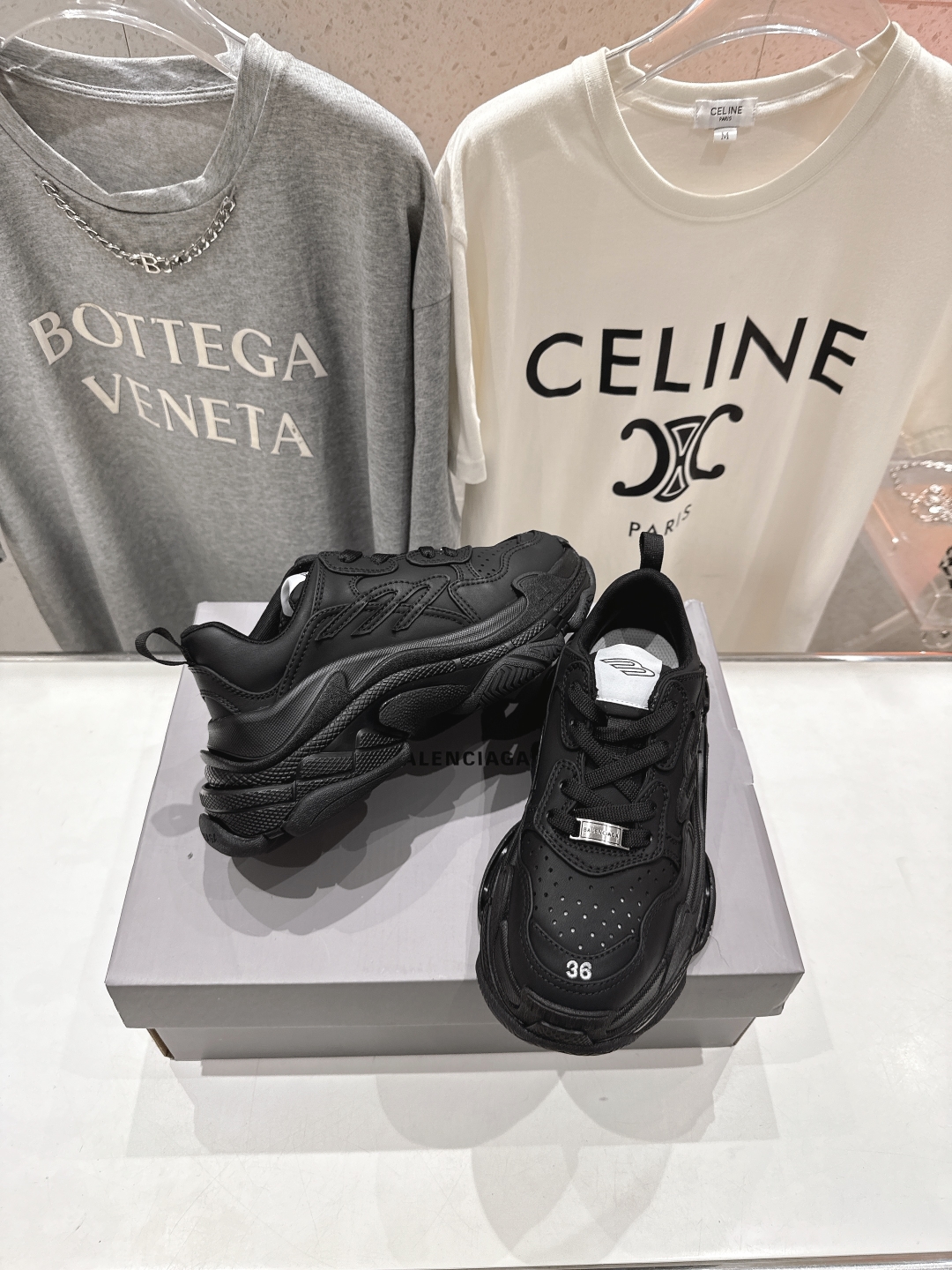 高版本出厂 
  Balenciag*巴黎世家25ss早春最新爆款明星走秀同款，Sneaker运动老爹鞋