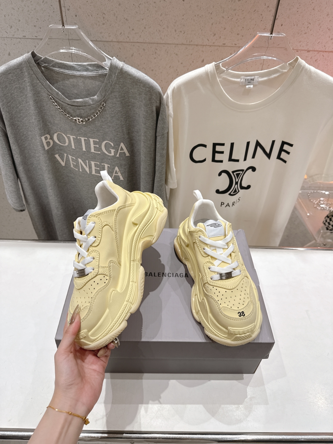 高版本出厂 
  Balenciag*巴黎世家25ss早春最新爆款明星走秀同款，Sneaker运动老爹鞋