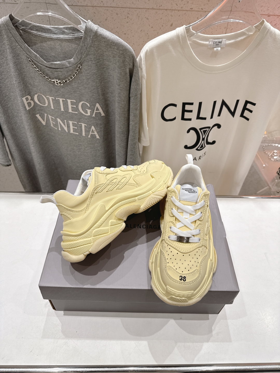 高版本出厂 
  Balenciag*巴黎世家25ss早春最新爆款明星走秀同款，Sneaker运动老爹鞋