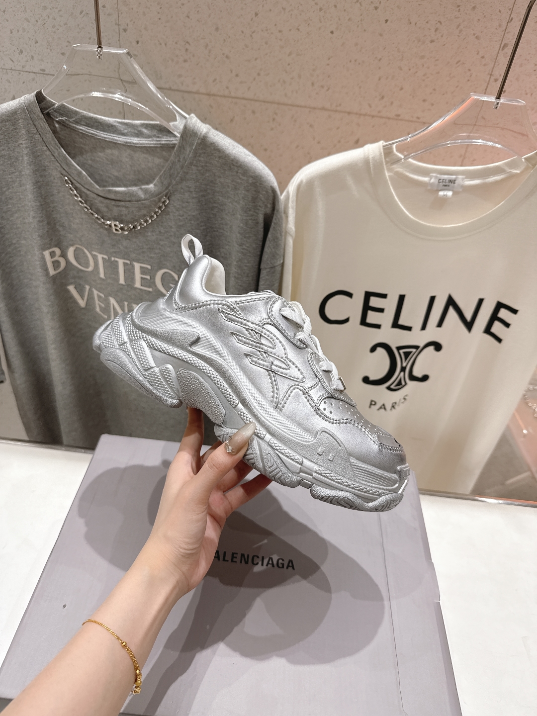 高版本出厂 
  Balenciag*巴黎世家25ss早春最新爆款明星走秀同款，Sneaker运动老爹鞋