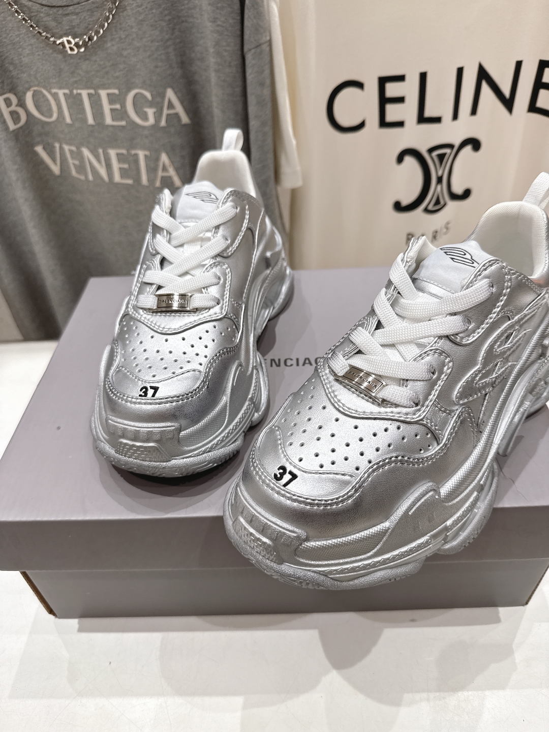 高版本出厂 
  Balenciag*巴黎世家25ss早春最新爆款明星走秀同款，Sneaker运动老爹鞋