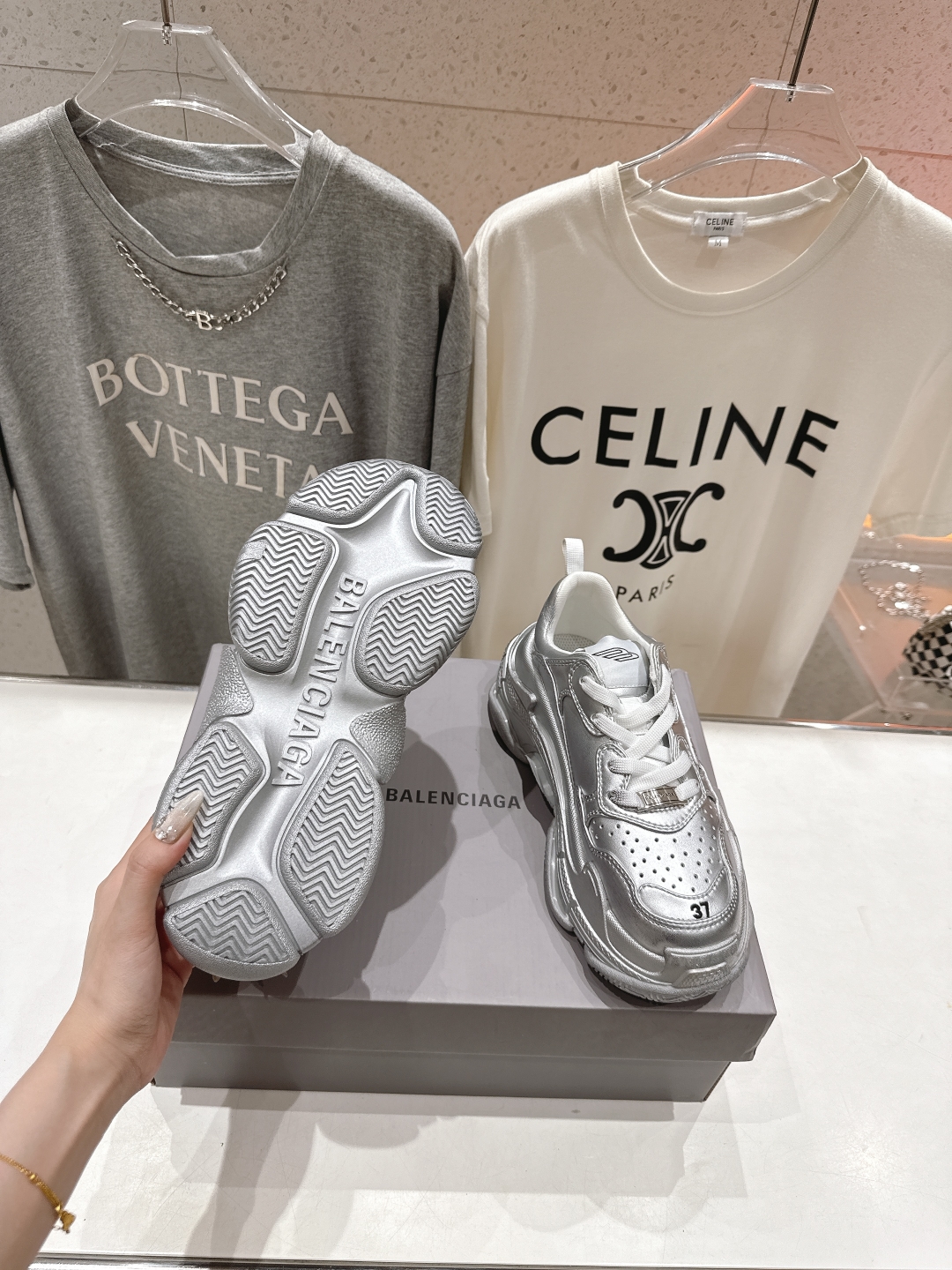 高版本出厂 
  Balenciag*巴黎世家25ss早春最新爆款明星走秀同款，Sneaker运动老爹鞋