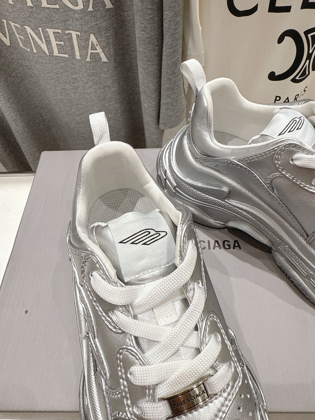 高版本出厂 
  Balenciag*巴黎世家25ss早春最新爆款明星走秀同款，Sneaker运动老爹鞋