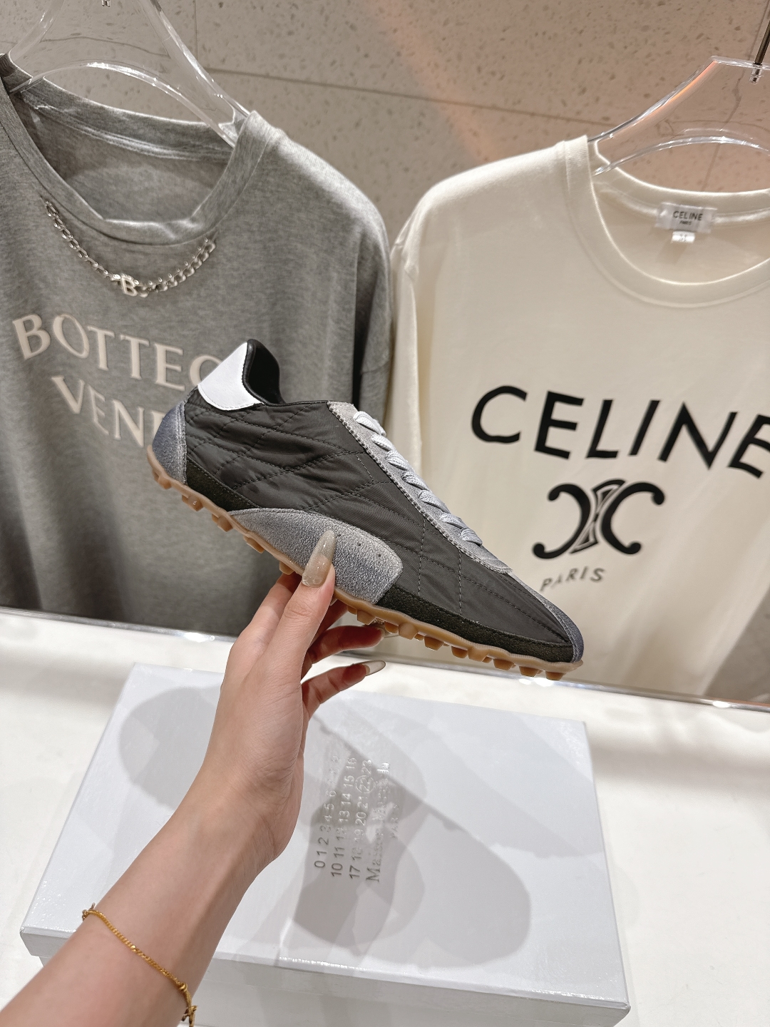 高版本出厂   
  MM6【Maison Martin Margiela】马吉拉2025ss平底系带德