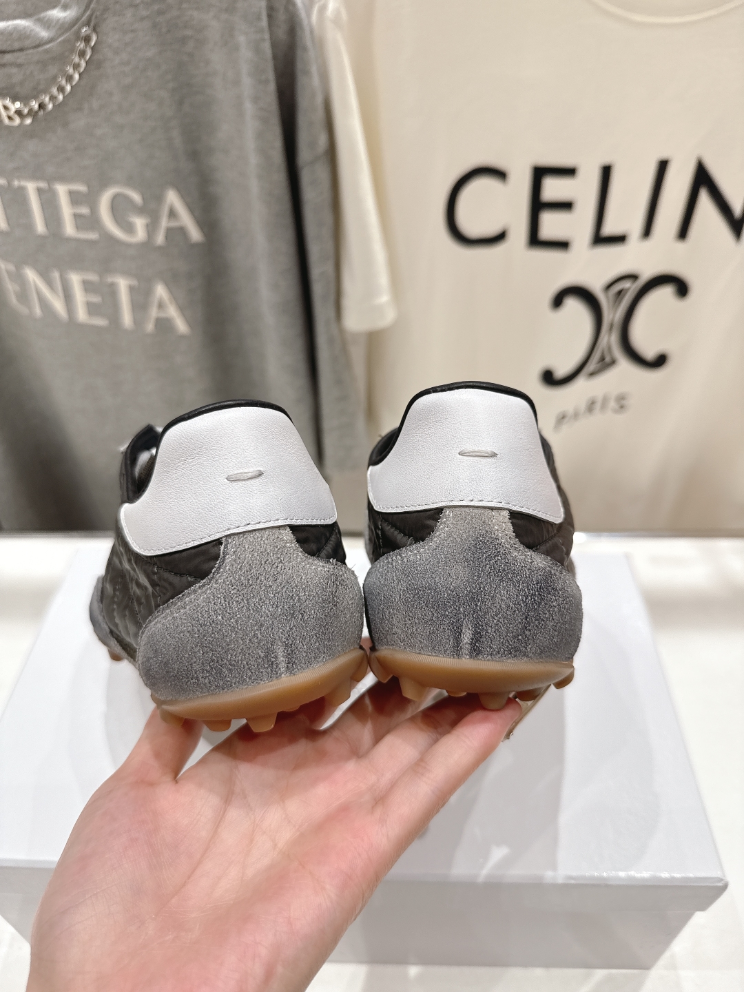 高版本出厂   
  MM6【Maison Martin Margiela】马吉拉2025ss平底系带德