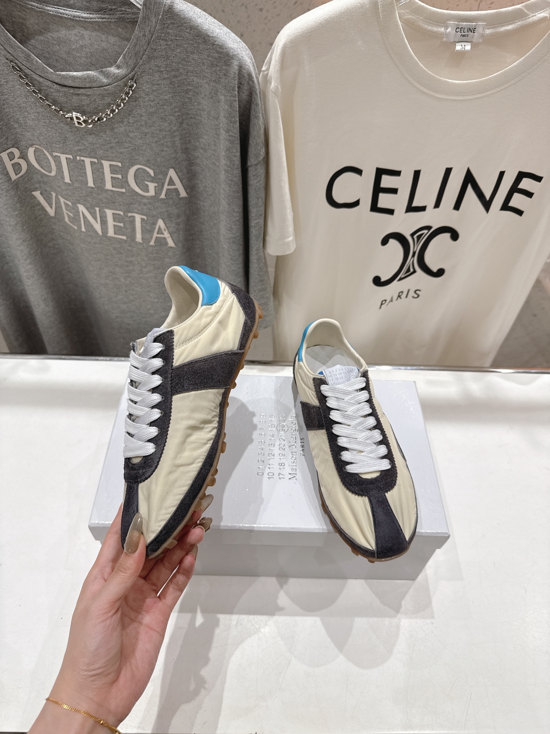 高版本出厂   
  MM6【Maison Martin Margiela】马吉拉2025ss平底系带德