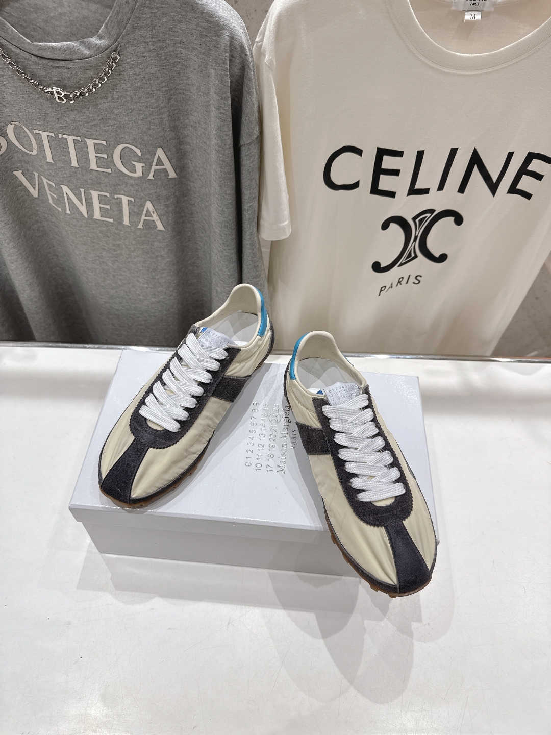 高版本出厂   
  MM6【Maison Martin Margiela】马吉拉2025ss平底系带德