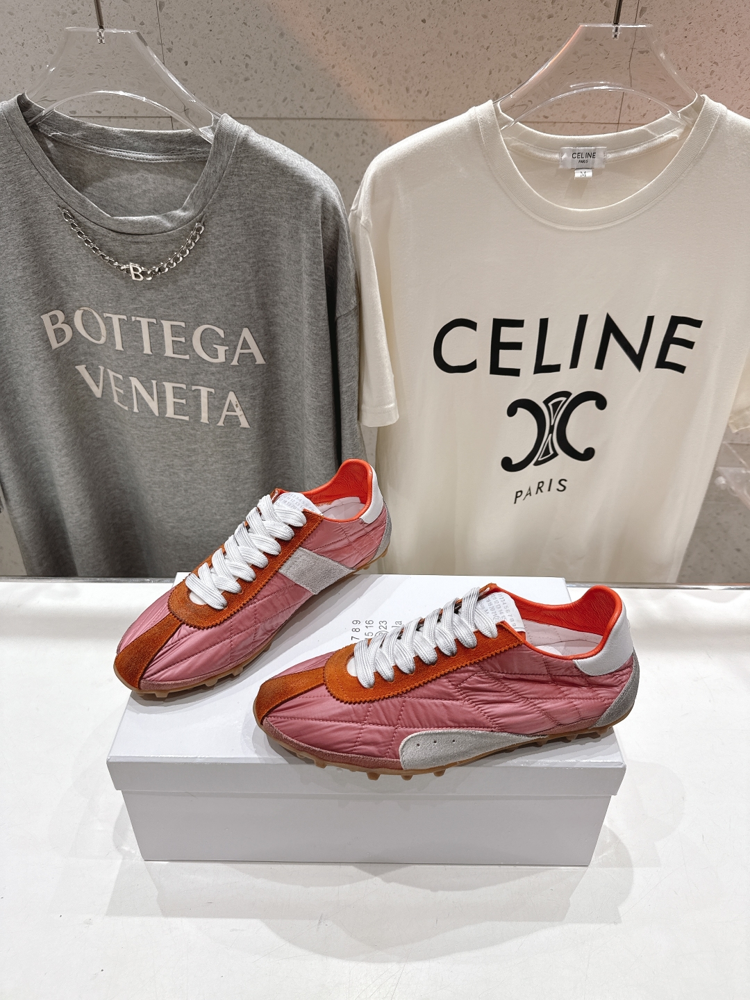 高版本出厂   
  MM6【Maison Martin Margiela】马吉拉2025ss平底系带德