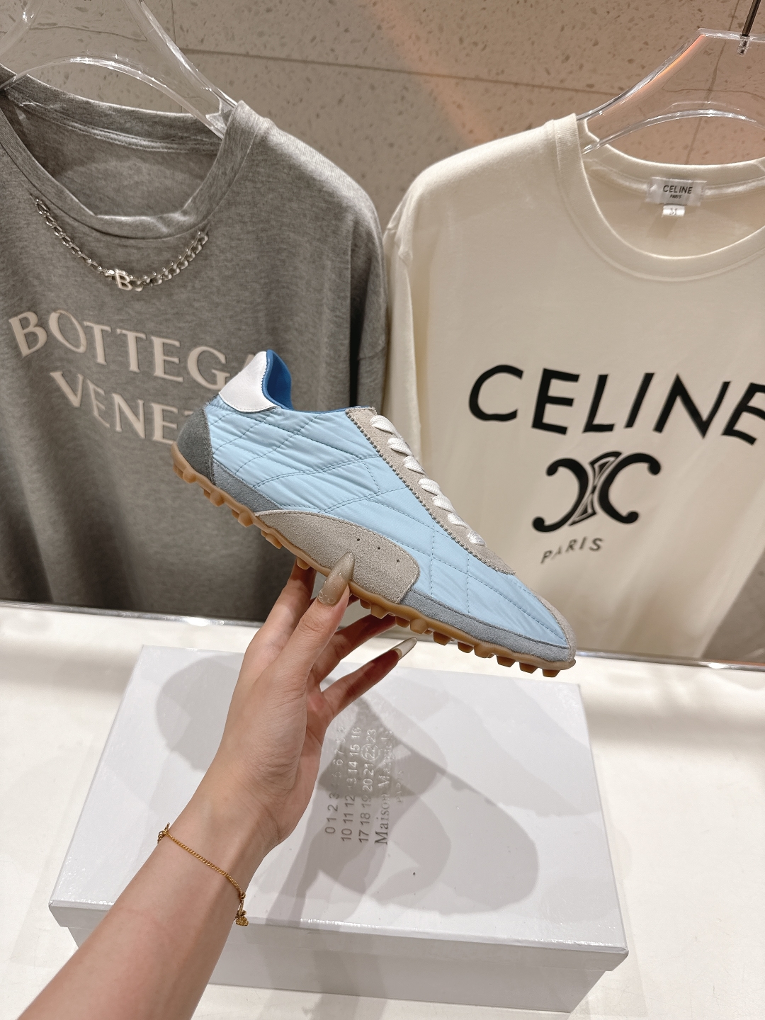 高版本出厂   
  MM6【Maison Martin Margiela】马吉拉2025ss平底系带德