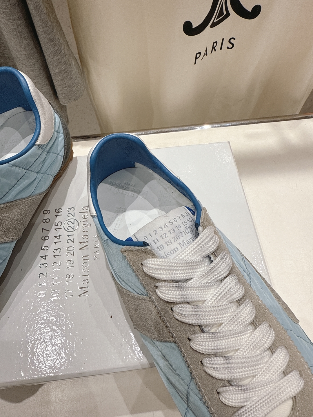 高版本出厂   
  MM6【Maison Martin Margiela】马吉拉2025ss平底系带德