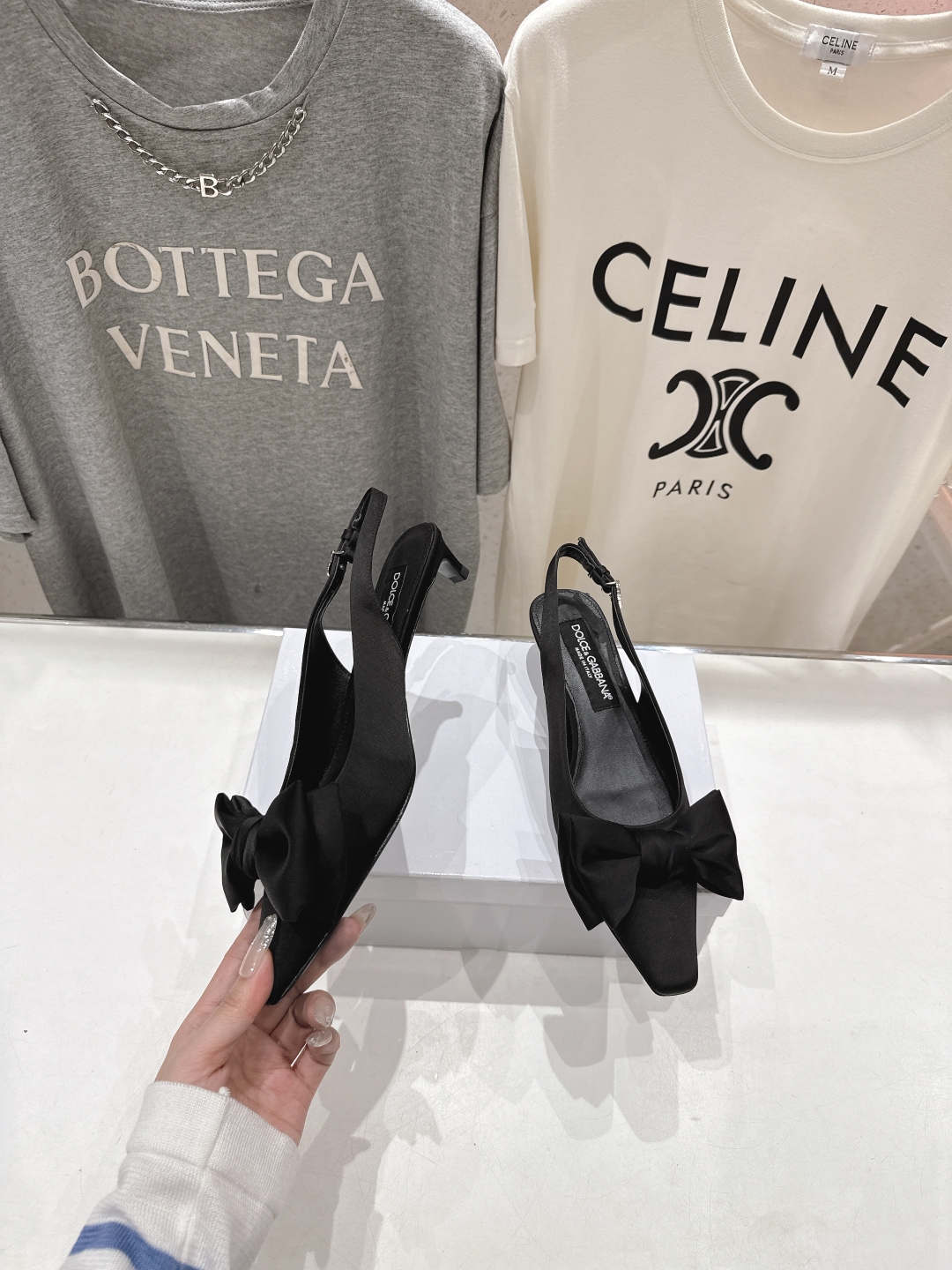 高版本出厂
 𝐃&️𝐆 2025春夏新品高跟凉鞋🆕
DOLCE & GABBANA...DG杜嘉班纳时装