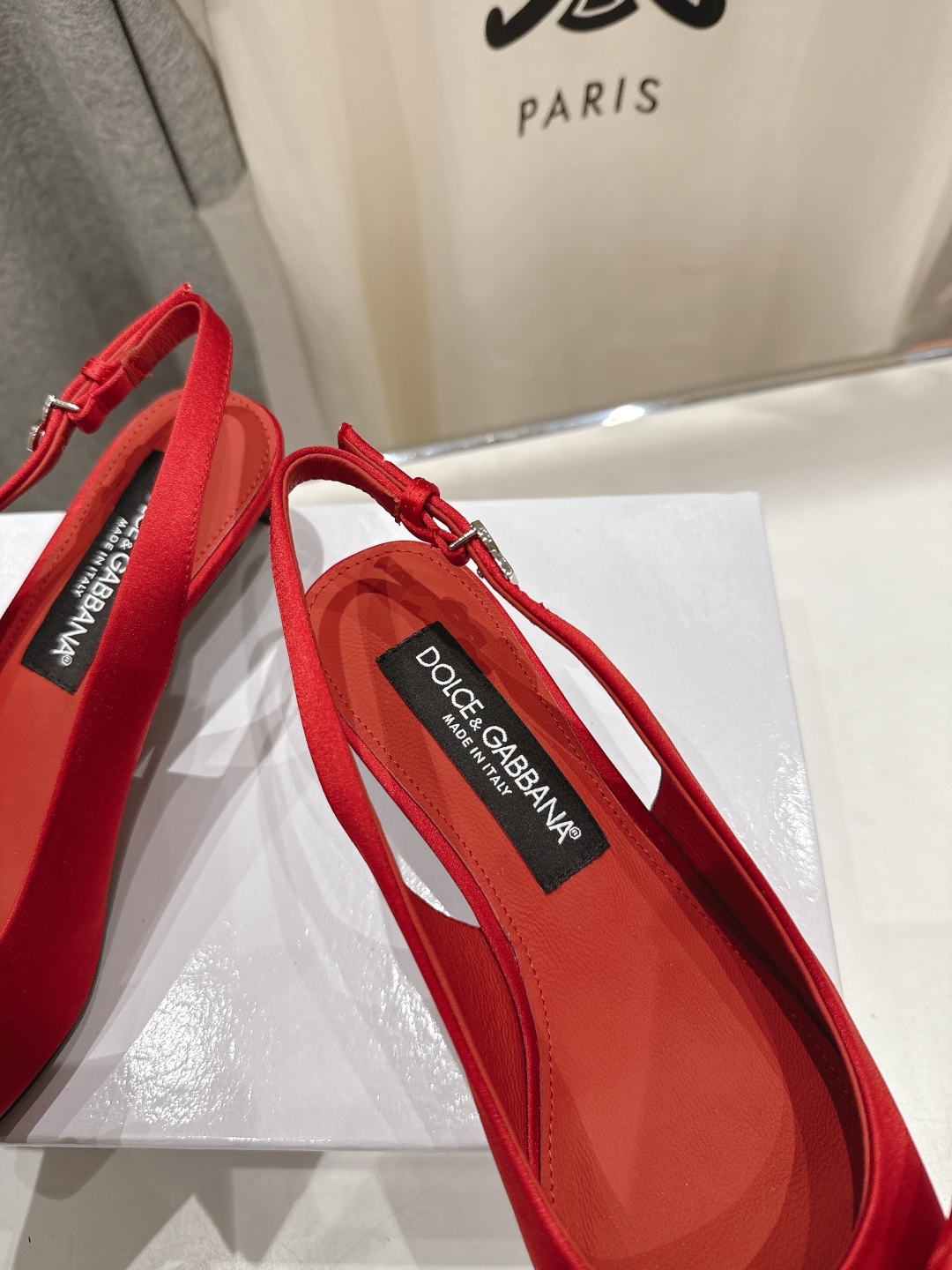 高版本出厂
 𝐃&️𝐆 2025春夏新品高跟凉鞋🆕
DOLCE & GABBANA...DG杜嘉班纳时装